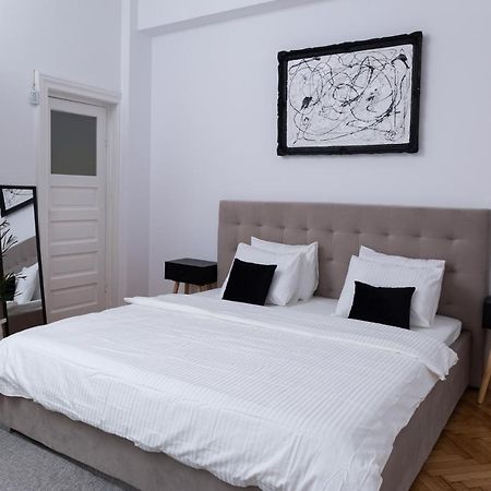 Apartamento Color Aparments Coposu BLV Bucarest Exterior foto